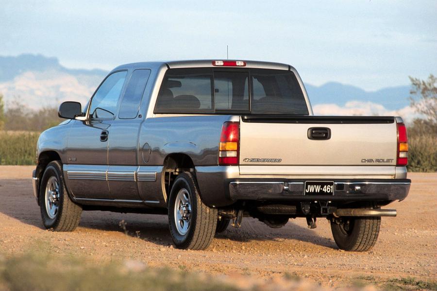  Chevrolet Silverado 1999 года  (фото 13 из 61)